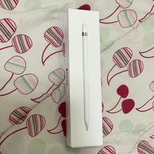 Apple pencil (1st generation) new!